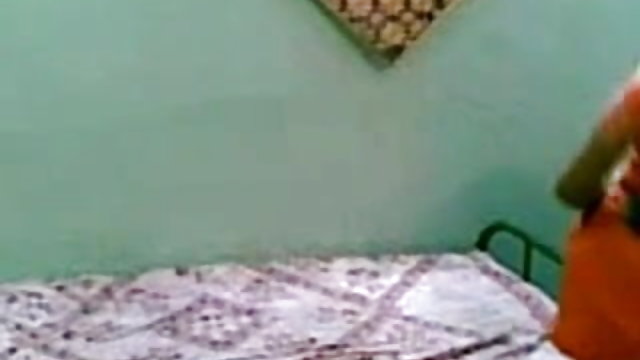 अश्लील ऑनलाइन नोंदणी नाही स्मार्ट हिंदी चित्रपट शो भारतीय मुलगी जरा तिच्या