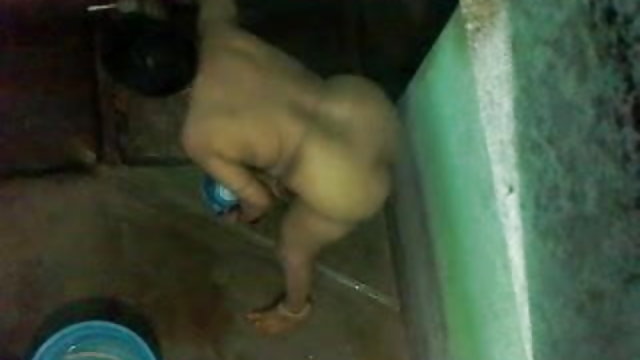 अश्लील ऑनलाइन नोंदणी नाही शेजारच्या लिंग कसे बाथ