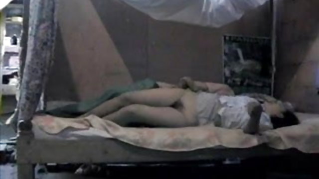 अश्लील ऑनलाइन नोंदणी नाही घरगुती हिंदी व्हिडिओ कामुक मुलगी
