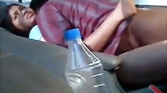 अश्लील ऑनलाइन नोंदणी नाही झवणे करीना आपल्या कार सर्व पाहण्यासाठी