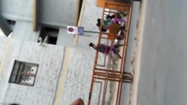 अश्लील ऑनलाइन नोंदणी नाही वीर्य चित्रपट शो वर लाल सलवार मुलगी