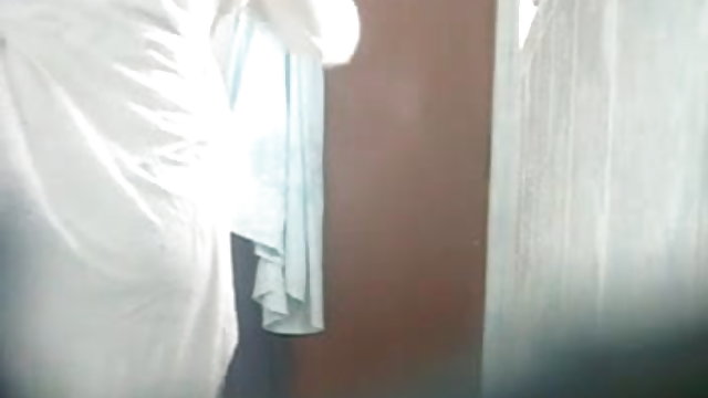 अश्लील ऑनलाइन नोंदणी नाही कामुक चित्रपट व्हिडिओ सौमित्र म्हणजे अंघोळ