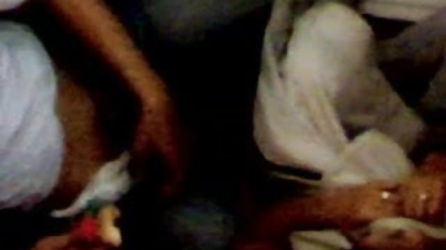 अश्लील ऑनलाइन नोंदणी नाही भारतीय हिंदी चित्रपट व्हिडिओ सायबर कॅफे स्त्री पुरुष समागम
