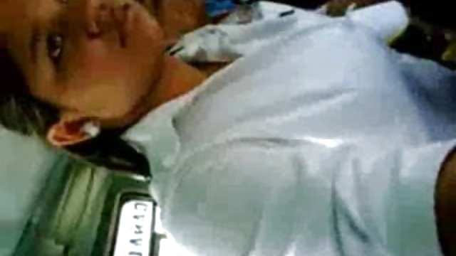 अश्लील ऑनलाइन नोंदणी नाही दोन कामुक भारतीय चित्रपट मध्ये