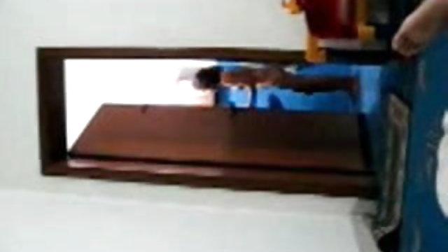 अश्लील ऑनलाइन नोंदणी नाही अतिशय लहान बालके आहेत कसे तरुण सुंदर देशी मुलगी - घरगुती